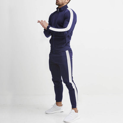 Costume de sport pour hommes avec poches zippées pratiques et matériau respirant Chic und Stil