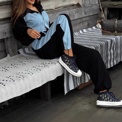 Ladies Two-Piece Sports Set with Crop Top and Loose Pants Chic and Style