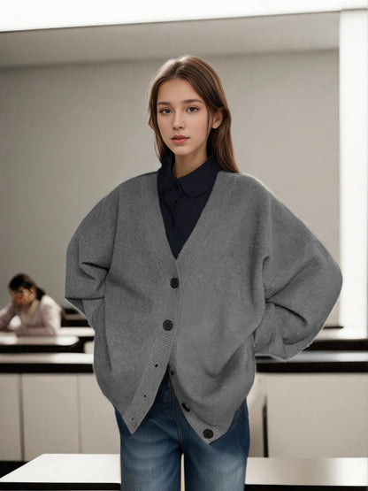 Dames Grobstrick Cardigan avec coupe oversize et motif cœur décoratif Chic und Stil