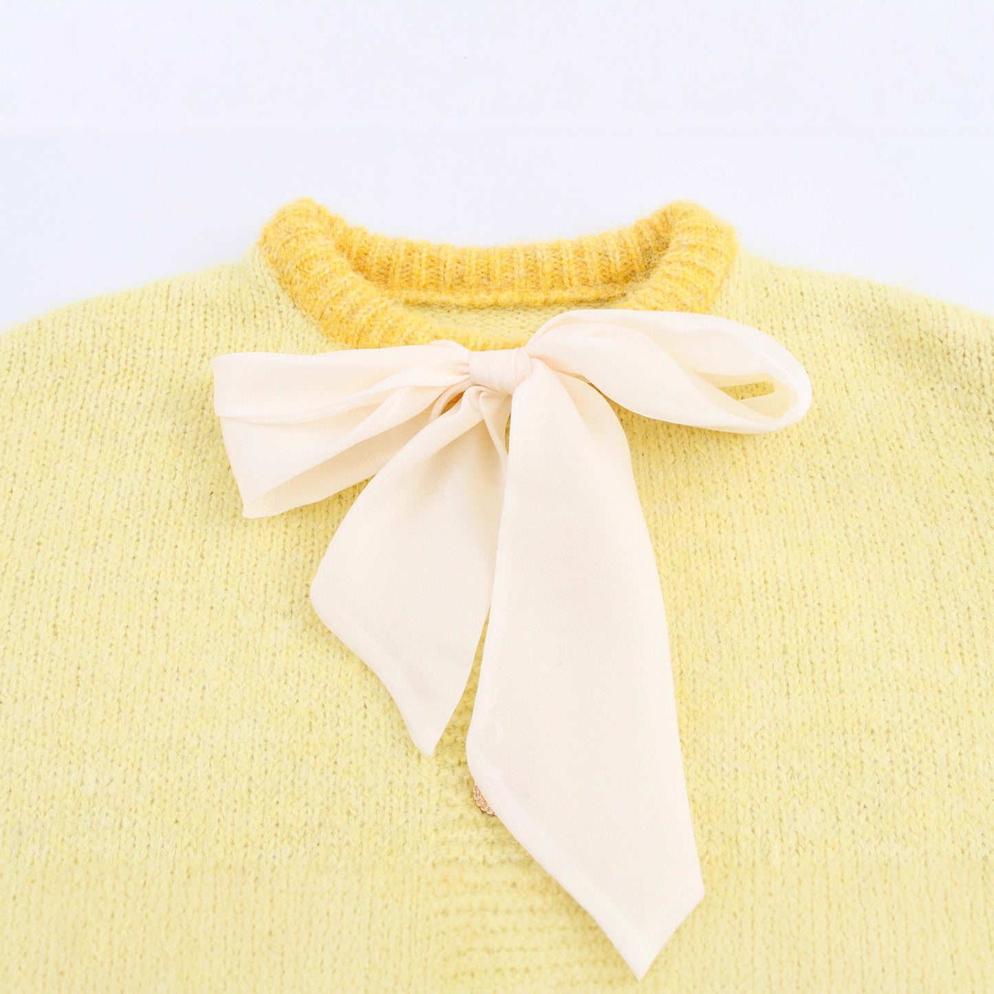Dames pull-over confortable avec fermeture à nœud Chic und Stil