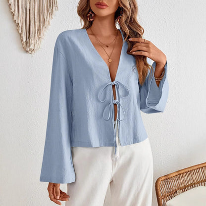 T-shirt floral décontracté pour femmes avec décolleté en V plongeant et cordon de serrage Chic und Stil