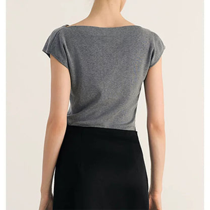 T-shirt contemporain à col drapé pour femmes Chic und Stil