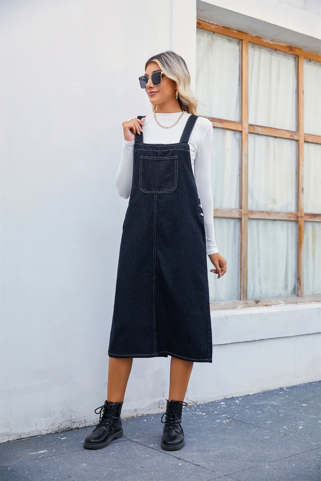 Robe en jean à bretelles pour femmes avec poches latérales pratiques et coupe moderne Chic und Stil