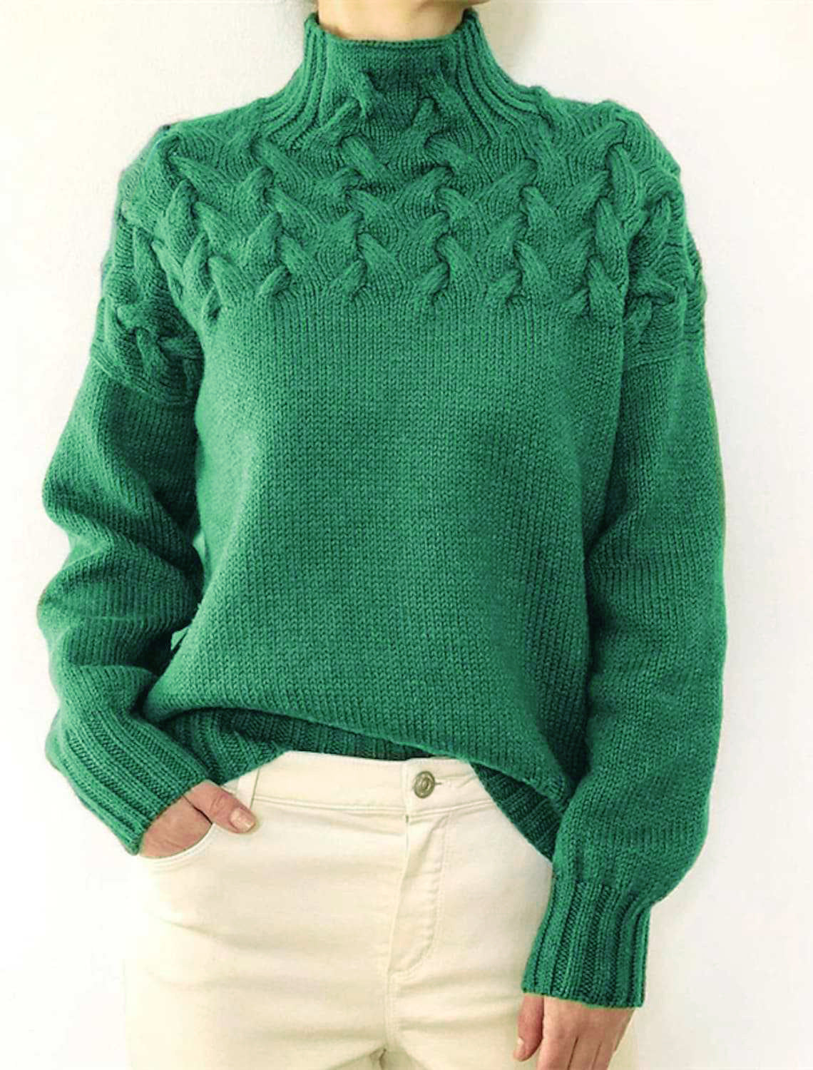 Pull-over à col haut pour femmes avec motif en torsades décoratif Chic und Stil