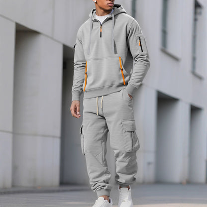 Functional sports set for men with hood and practical pockets Chic and Style