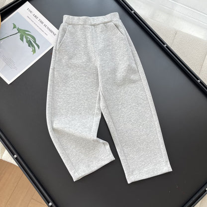 Pantalons de loisirs sportifs pour femmes avec taille élastique et poches pratiques Chic & Stil