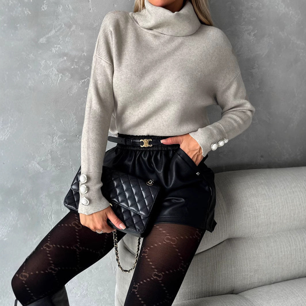 Pull en laine pour femmes avec col haut et boutons décoratifs Chic und Stil