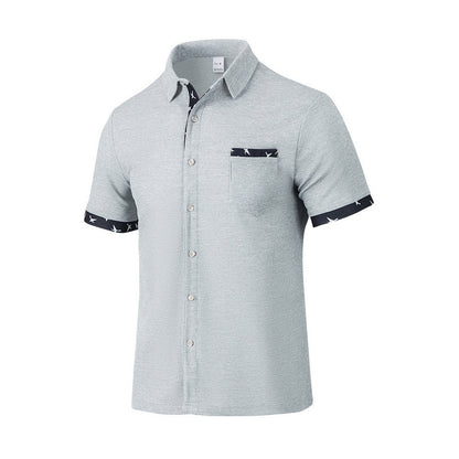 Chemise à manches courtes pour hommes avec col à la mode et poche poitrine Chic und Stil