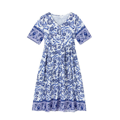 Robe évasée à motifs floraux pour femmes avec taille plissée Chic und Stil