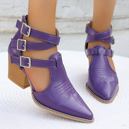 Bottines à talons hauts pour femmes avec des bretelles uniques et un talon décoré Chic und Stil