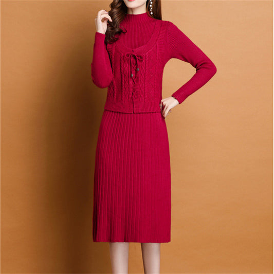 Robe tricot élégante pour femmes avec col haut et design de tresses décoratif Chic und Stil