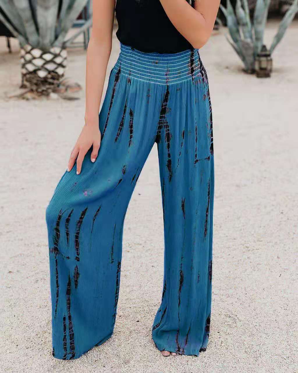 Wide palazzo pants for women with elastic waist and trendy print Chic and Style