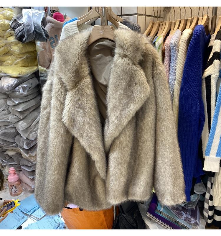 Dames Fauteuil Peluche Chic und Stil