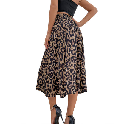 Jupe maxi femme avec un élégant motif léopard et une taille élastique Chic und Stil