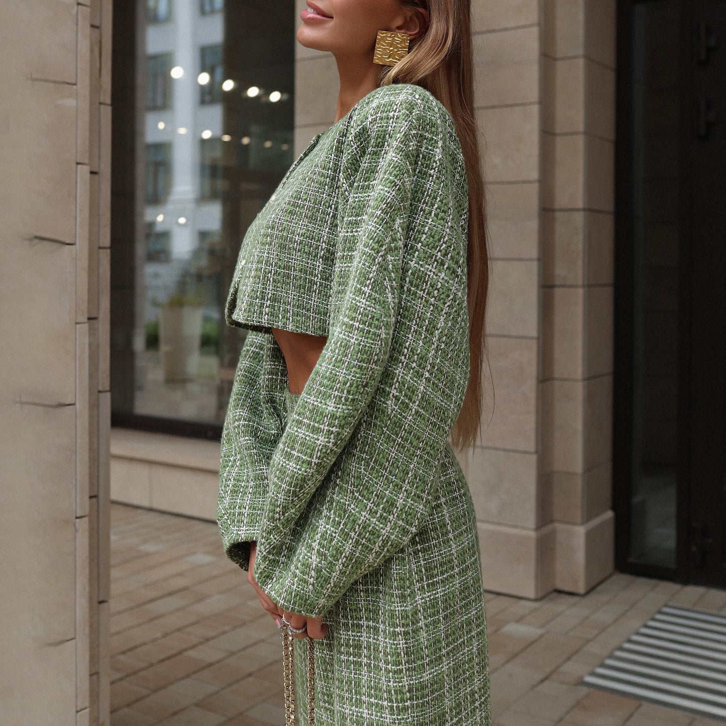 Dames Élégant et moderne ensemble en tweed avec blazer cintré et jupe longue Chic und Stil