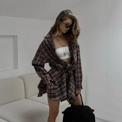 Robe chemise à carreaux décontractée pour femmes Chic und Stil