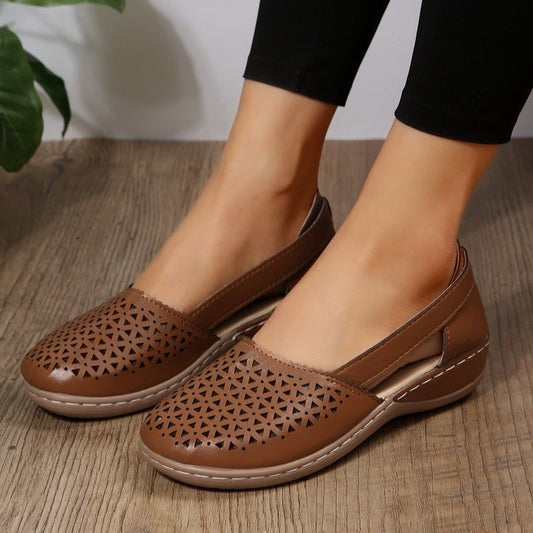 Chaussures de loisirs respirantes pour femmes avec talon fermé Chic und Stil