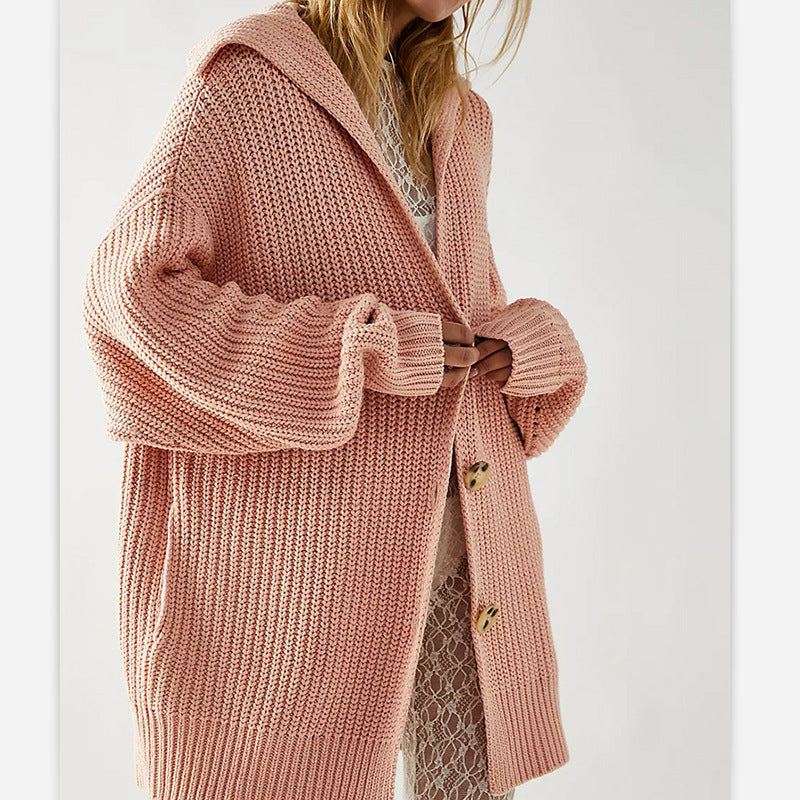 Veste en grosse maille pour femmes avec des manches larges et une capuche Chic und Stil