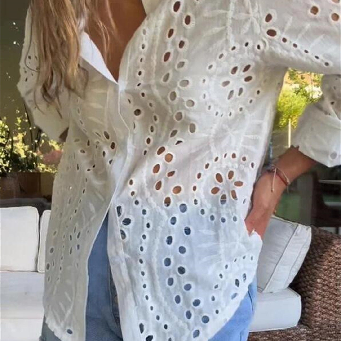 Blouse pour femmes avec broderie ajourée aérienne Chic und Stil