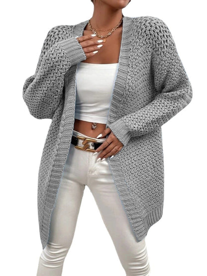 Veste en tricot pour femmes avec coupe ouverte et motif texturé luxueux Chic und Stil