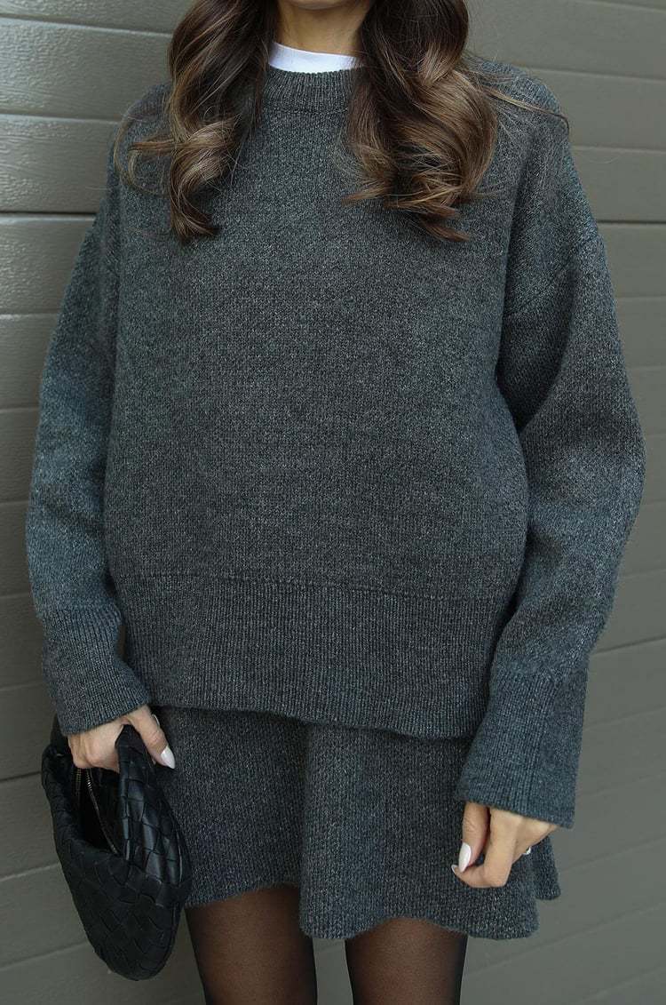 Pull en tricot confortable pour femmes avec épaules tombantes et ourlet à la mode Chic und Stil