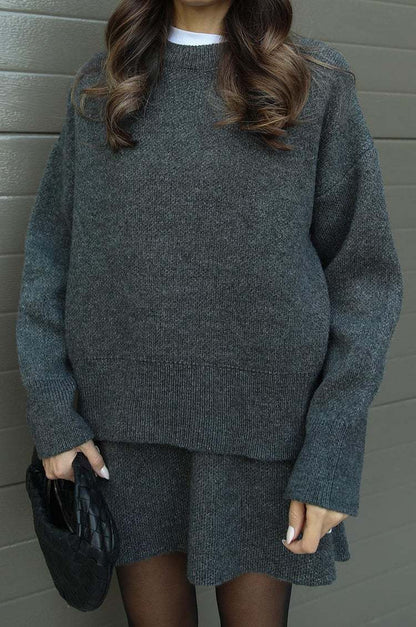 Pull en tricot confortable pour femmes avec épaules tombantes et ourlet à la mode Chic und Stil