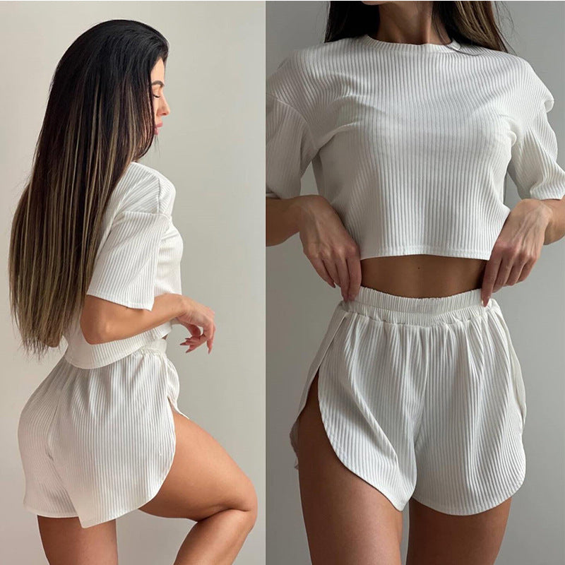 Ensemble de haut court décontracté et de shorts pour dames Chic und Stil