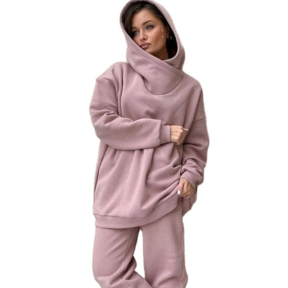 Chic and Style oversized hoodie and comfortable jogger pants set for women