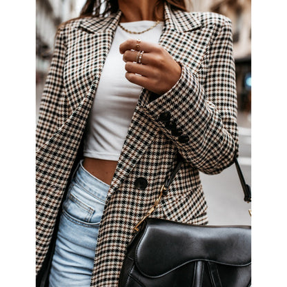 Dames Blazer surdimensionné à carreaux avec design à double boutonnage Chic und Stil