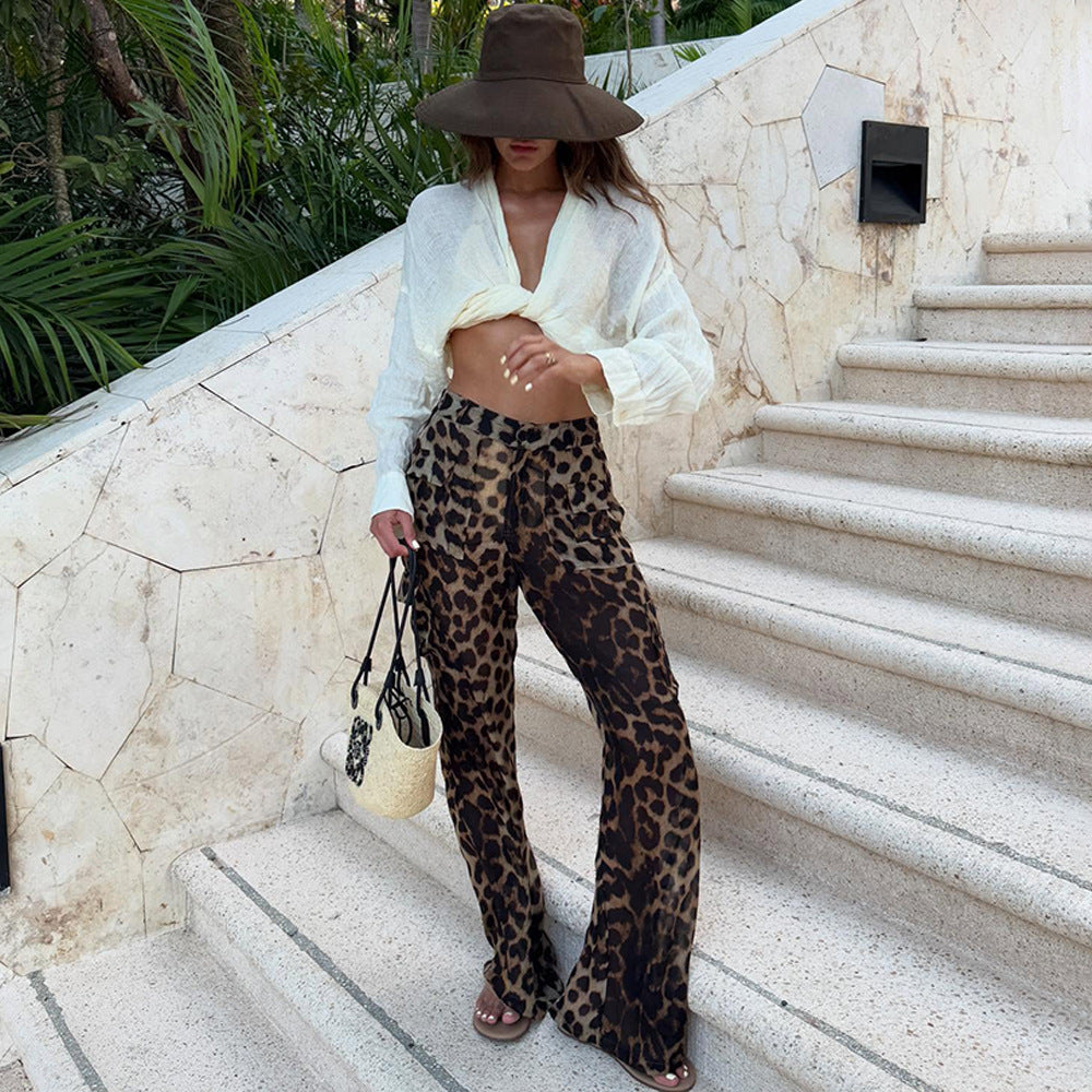 Leopard print cargo pants for women with a loose fit Chic and Style