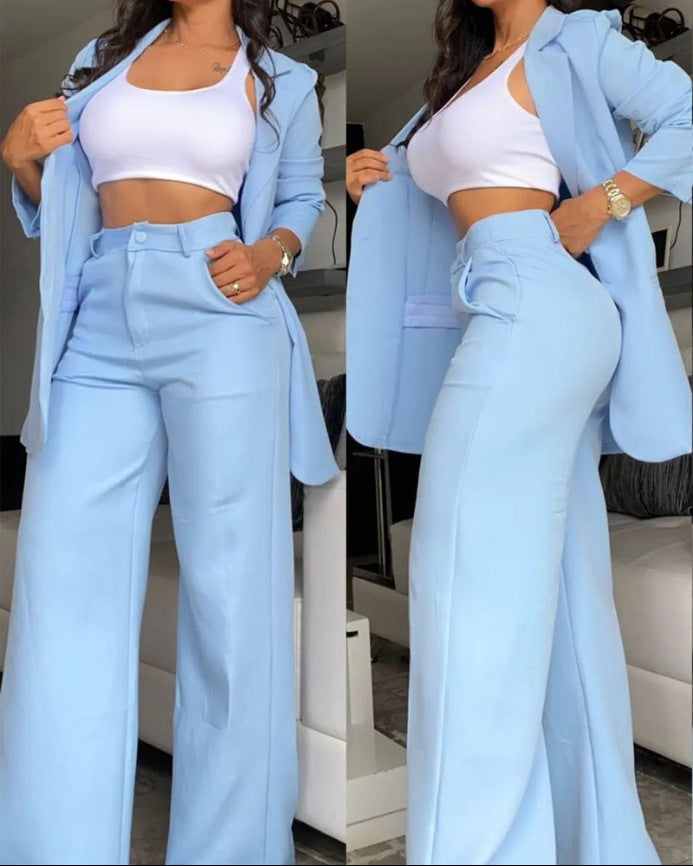 Two-piece women's business suit set with wide pants and fitted jacket Chic und Stil