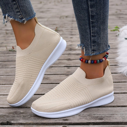Baskets slip-on confortables pour femmes avec dessus en matériau respirant Chic und Stil