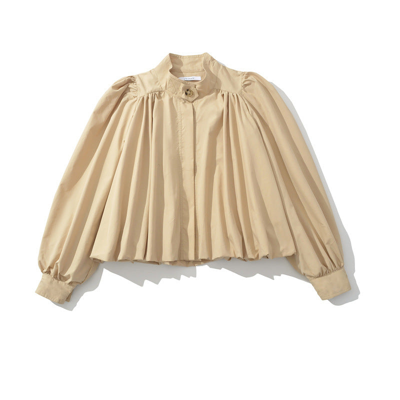Blouse féminine à la mode avec des fronces élégantes et un col profond Chic und Stil