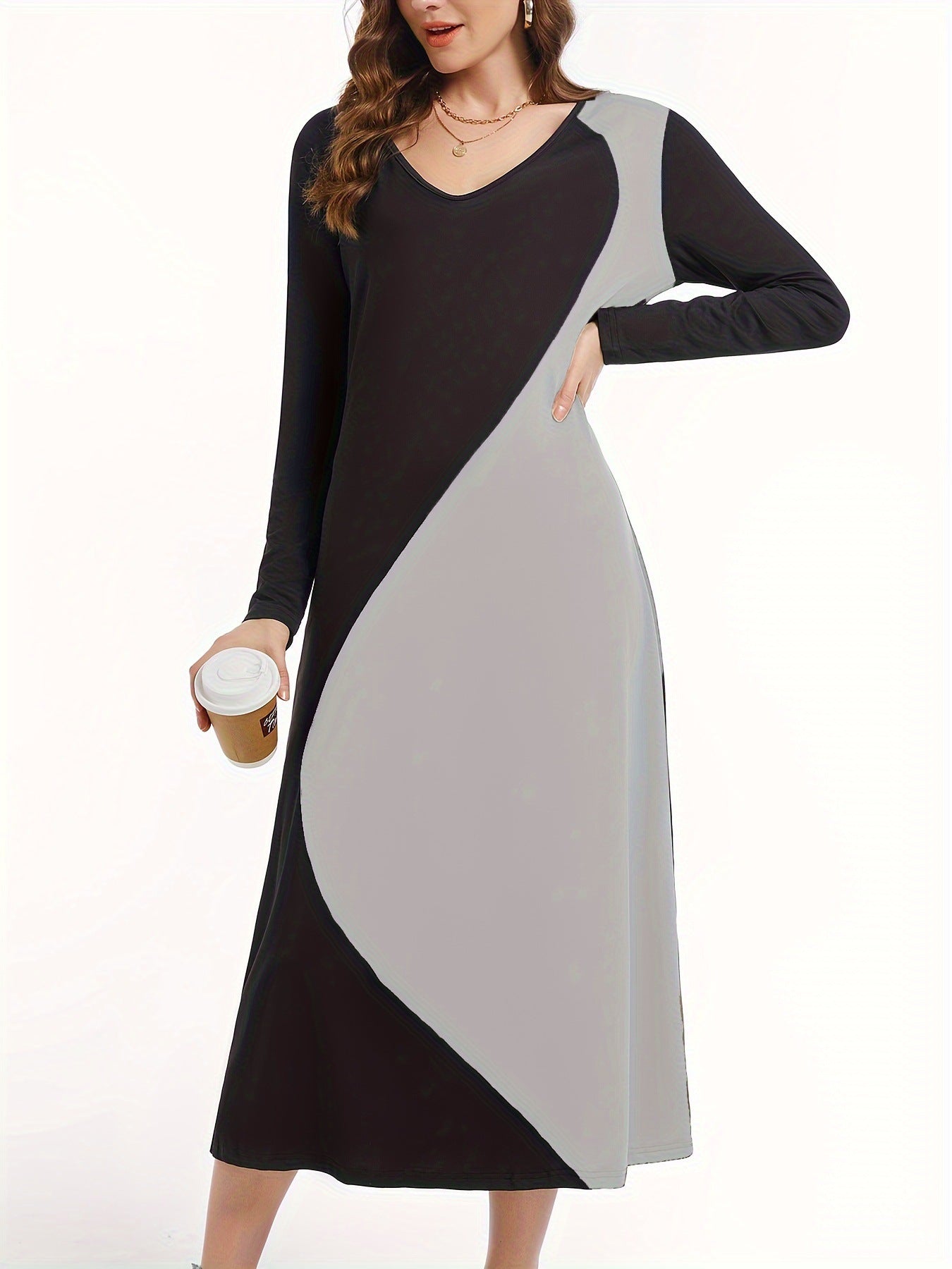Robe maxi à manches longues pour femmes avec un design géométrique moderne Chic und Stil