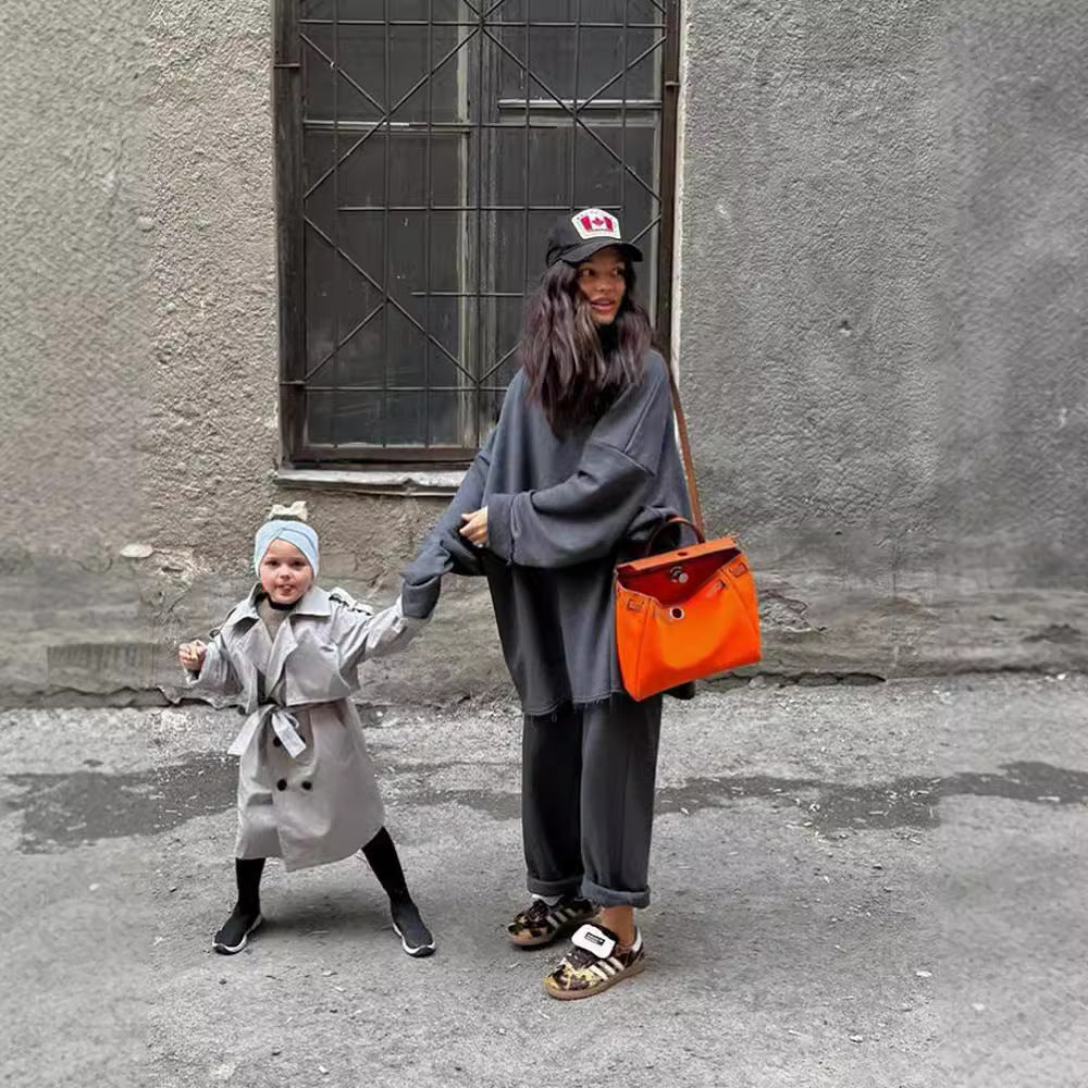 Dames confortable pull surdimensionné et ensemble pantalon lounge Chic und Stil