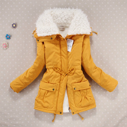 Casual quilted jacket for women with cozy lining and adjustable drawstring waist Chic und Stil