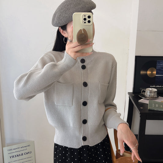 Dames Pull long tendance avec poches pratiques et fermeture à boutons Chic und Stil