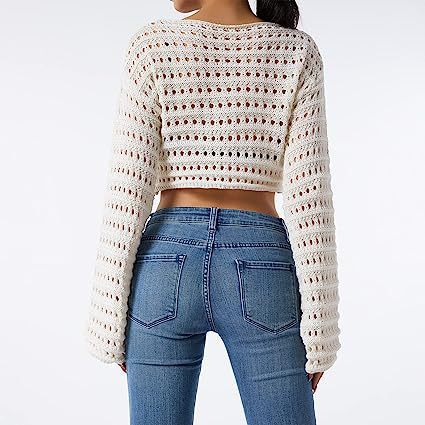 Ladies short knit sweater with open surface Chic and Style