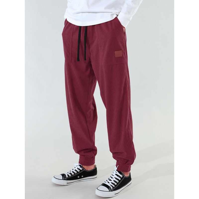 Comfortable casual pants for men with elastic waistband and relaxed fit Chic und Stil