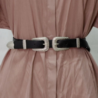 Ceinture à double boucle et design texturé pour femme Chic und Stil