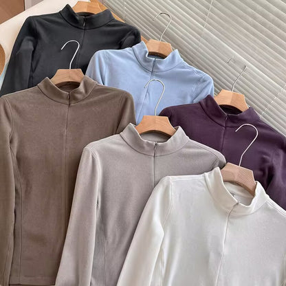 Chemise de sport pour femmes à manches longues avec coupe innovante Chic & Stil