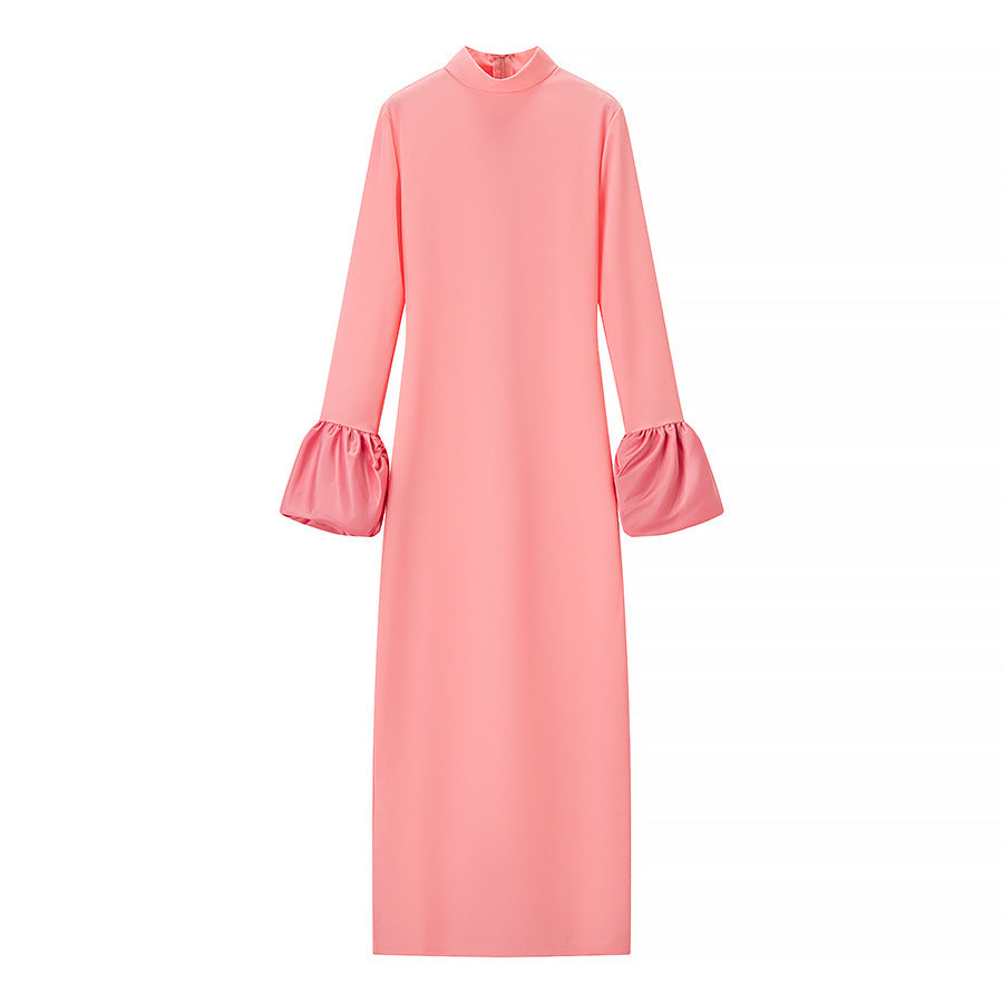 Robe maxi pour femmes avec des manches en forme de volants et un élégant col montant Chic und Stil