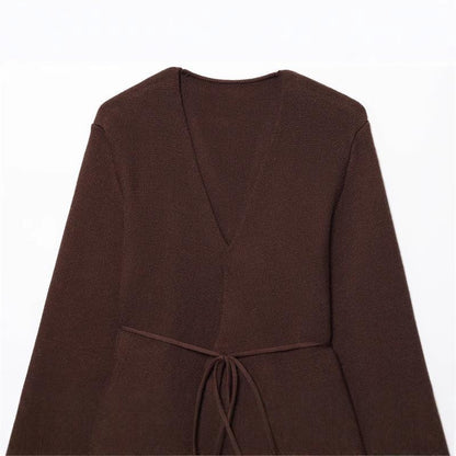 Dames gilet avec décolleté en V raffiné et ceinture à nouer ajustable Chic und Stil