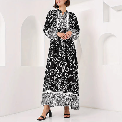 Robe maxi pour dames avec impression à motif artistique Chic und Stil