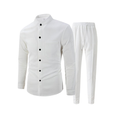Costume de nuit confortable pour hommes avec haut respirant et pantalons élastiques Chic und Stil
