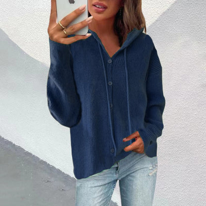 Dame cardigan avec capuche et patte de boutonnage Chic und Stil