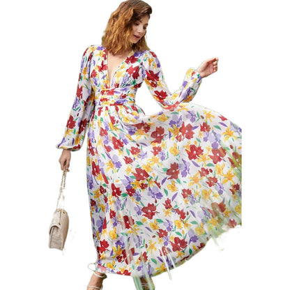Robe maxi femme avec coupe fluide et motif floral romantique Chic und Stil
