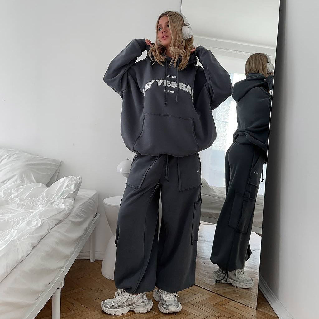 Chic and Style casual hoodie and cargo pants set for women