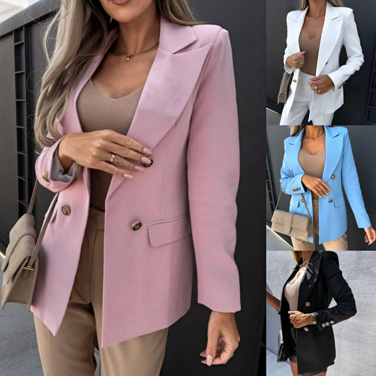 Blazer élégant pour femmes avec des boutons à double agrafage et une coupe moderne Chic und Stil