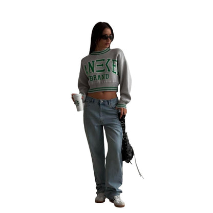 Dames trendy, décontracté Crop-Pull avec texte graphique et accents sportifs Chic und Stil